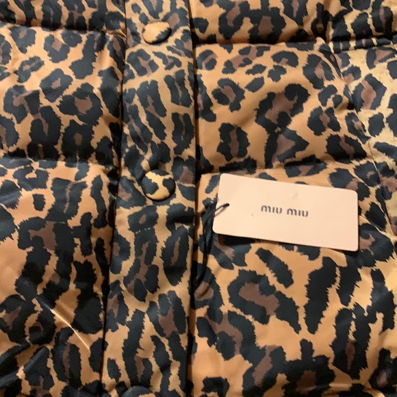 Miu Miu Leopard Print Puffer Coat Sz 44/8 - Picture 6 of 7